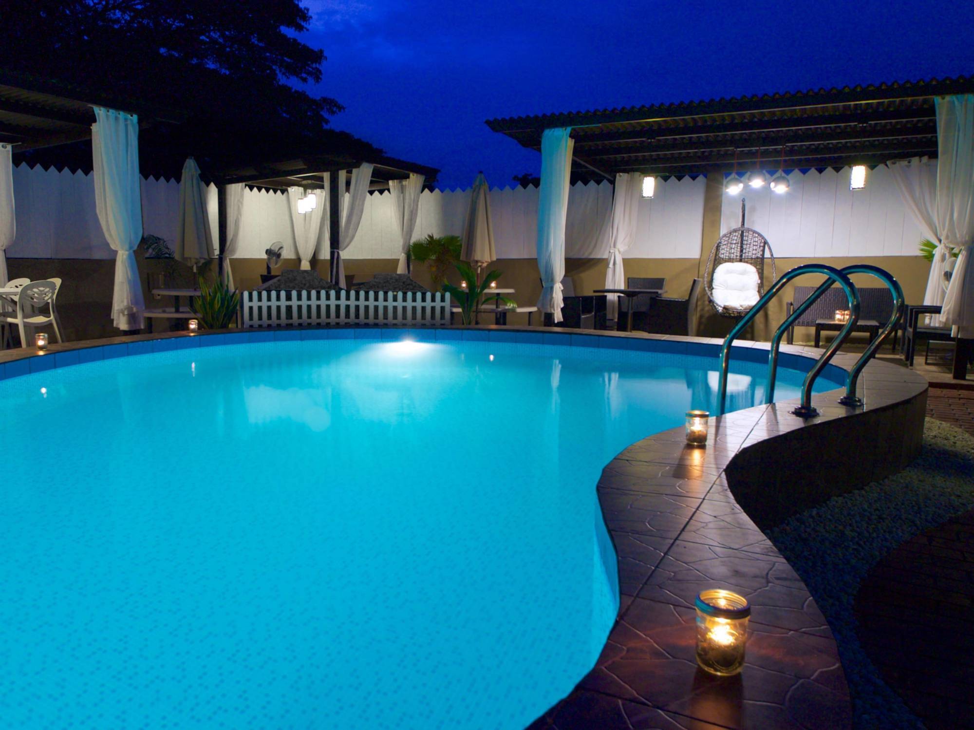Ala Amid Bed And Breakfast Puerto Princesa Exterior foto